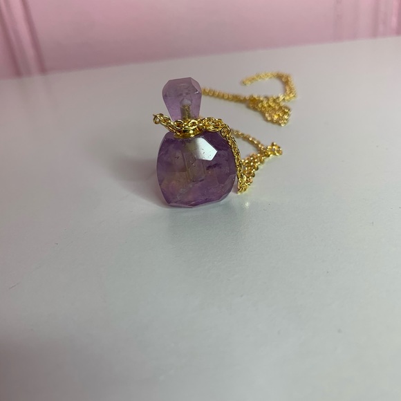 Amethyst crystal amulet necklace - Picture 2 of 9